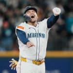 Epic grand slam puts Mariners on brink of first World Series
