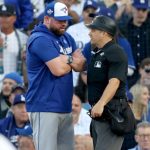 Umpire’s hesitation costs Blue Jays in World Series gaffe